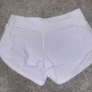 Lululemon Speed Up Low-Rise Shorts 2.5”